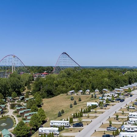 Worlds Of Fun Village Канзас-Сити Экстерьер фото